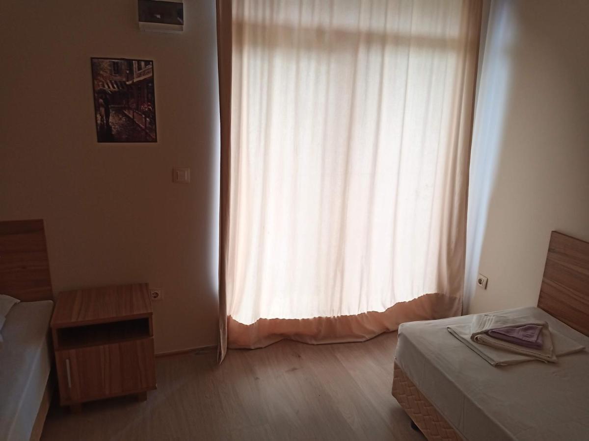 Къмпинг Градина - Garden Beach Apartments Sozopol Eksteriør billede